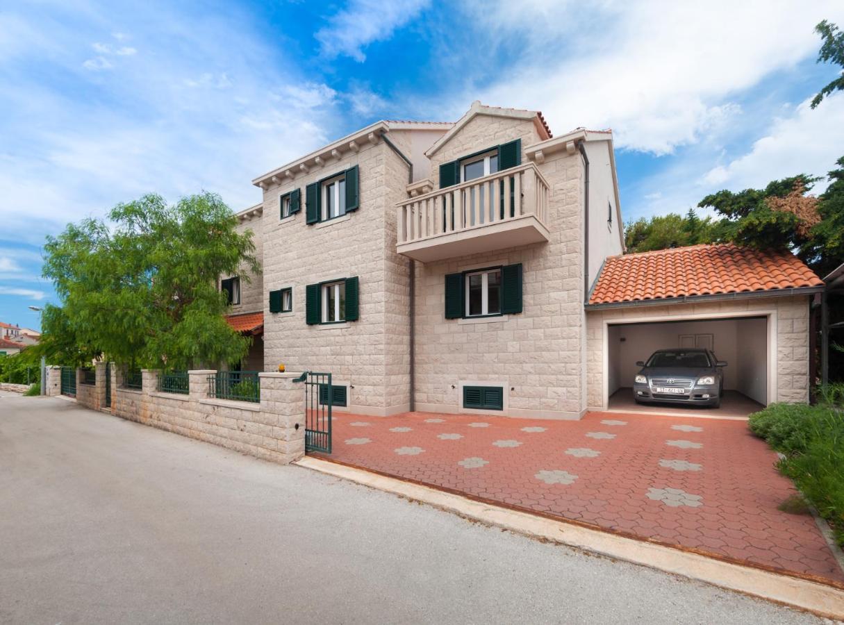 Apartments By The Sea Postira, Brac - 15242 Exterior foto