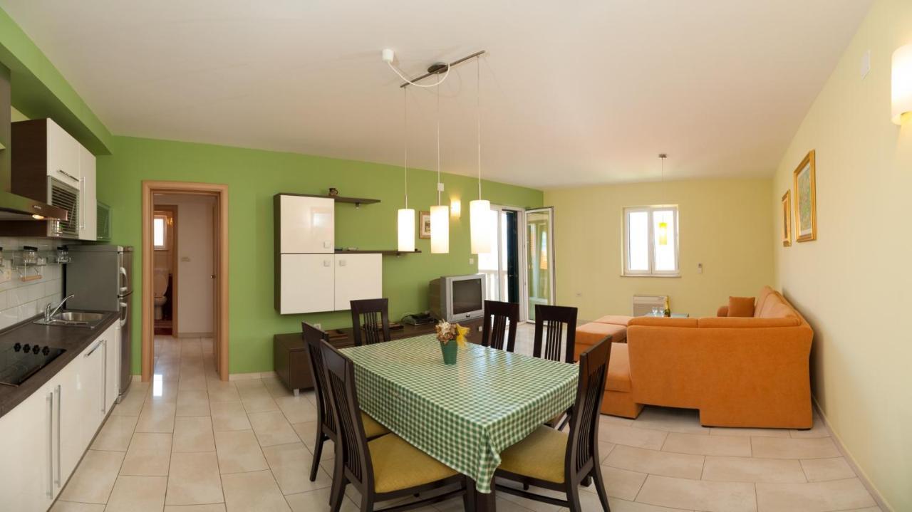 Apartments By The Sea Postira, Brac - 15242 Exterior foto