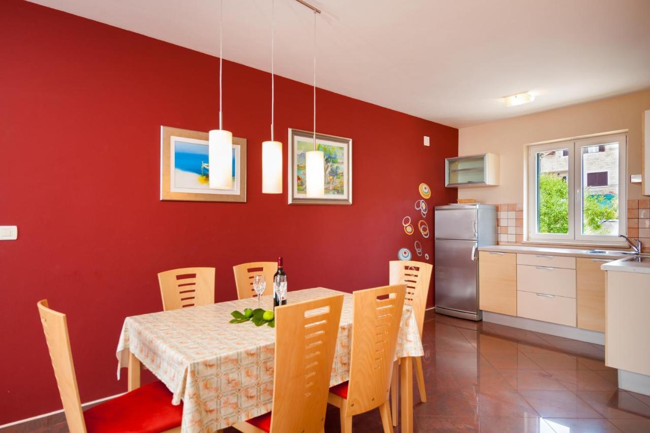 Apartments By The Sea Postira, Brac - 15242 Exterior foto